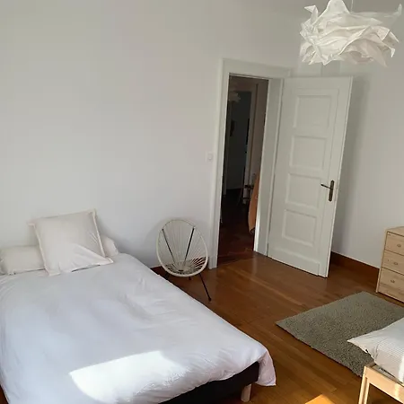 Zola Avec Jardin Apartment *
